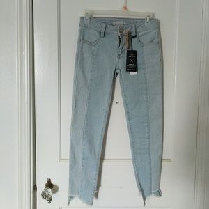 American Eagle Jeans NWT